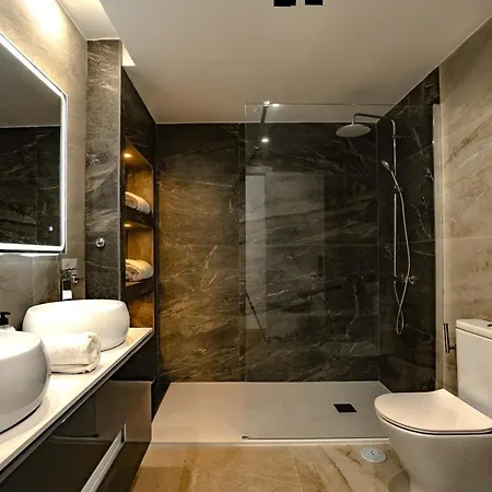 Apartment Amazing 2 Bedroom In Jardines Fuentes